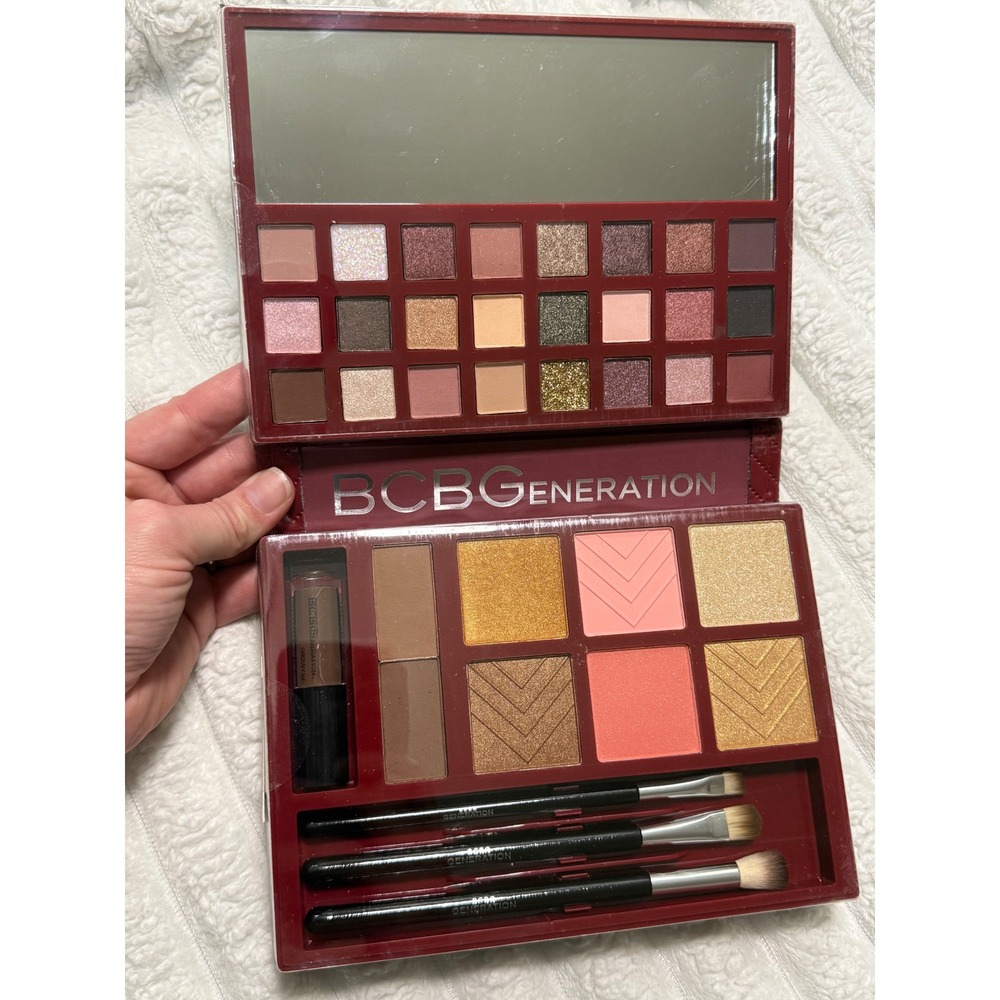 BCBGeneration 36 Pc Total Face & Eye Palette Makeup Kit Burgundy Quilted Case